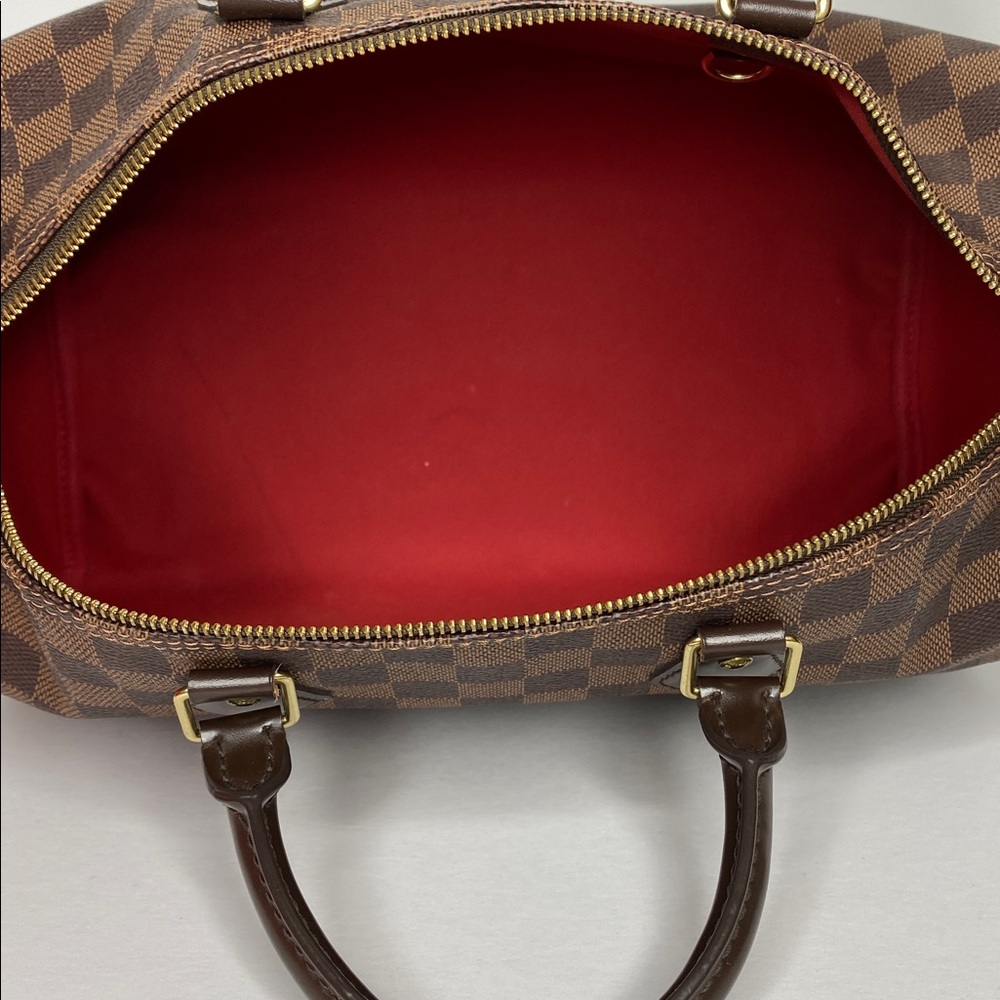 Louis Vuitton Damier Ebene Speedy - Picture 14 of 16